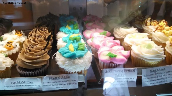 cupcakes berlin signed