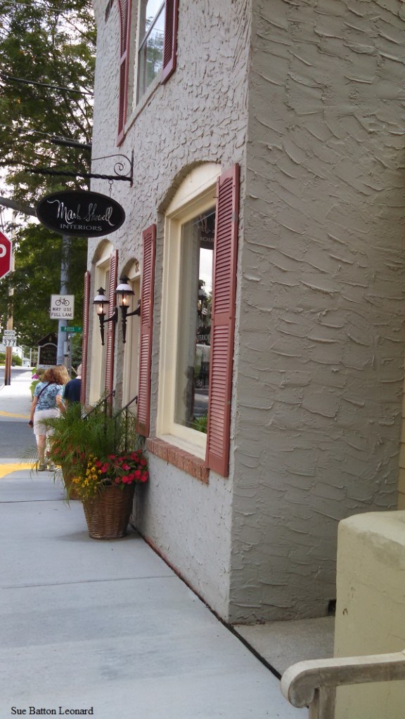 IMG_20150728_104721_491 interior off main autog