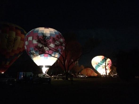 hot air ballons xmas eve Albuq.