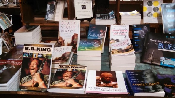 BB King books signed